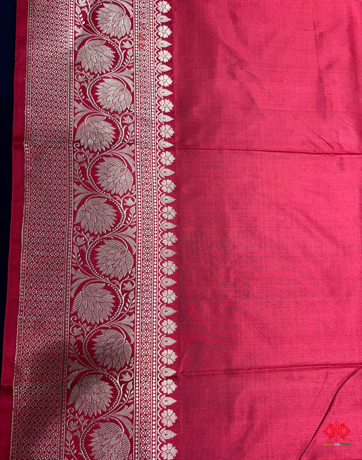 Pure Banarasi  Handloom Katan Silk  Antique Zari Saree In Shades Of White - Pure Kataan Silk - 