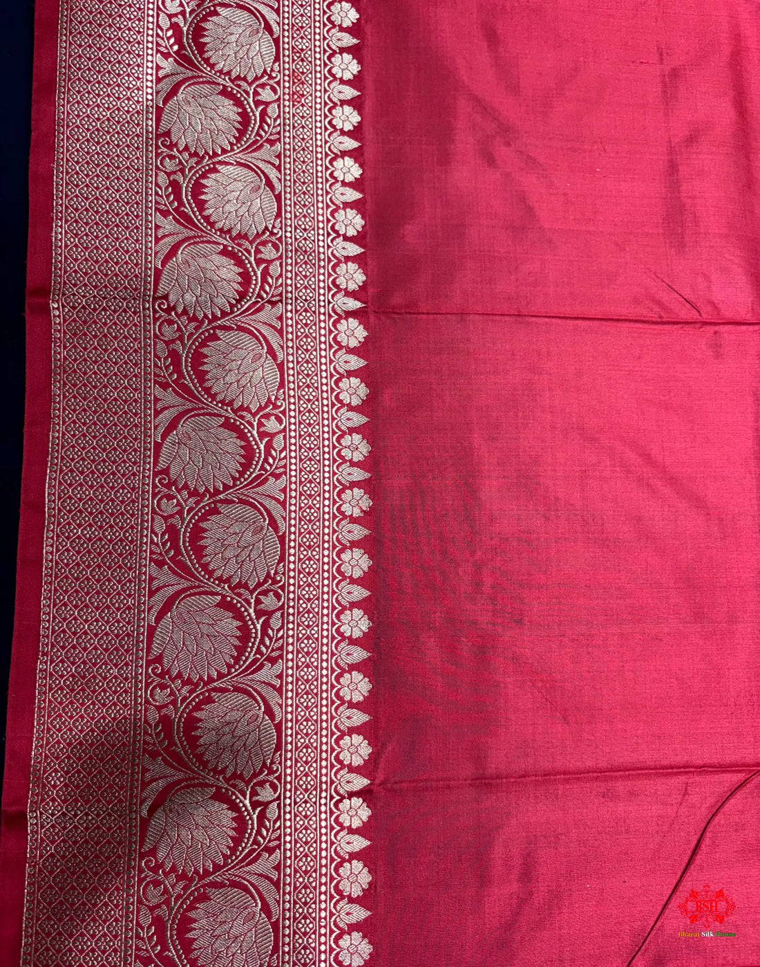Pure Banarasi  Handloom Katan Silk  Antique Zari Saree In Shades Of White - Pure Kataan Silk -