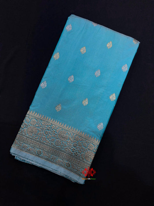 Pure Banarasi  Handloom Katan Silk  Antique Dual Zari Saree In Shades Of Firozi - Pure Kataan Silk - 