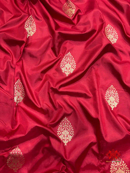 Pure Banarasi  Handloom Katan Silk Antique Zari Saree In Shades Of Red - Pure Kataan Silk -