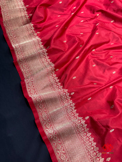 Pure Banarasi  Handloom Katan Silk Antique Zari Saree In Shades Of Red - Pure Kataan Silk - 