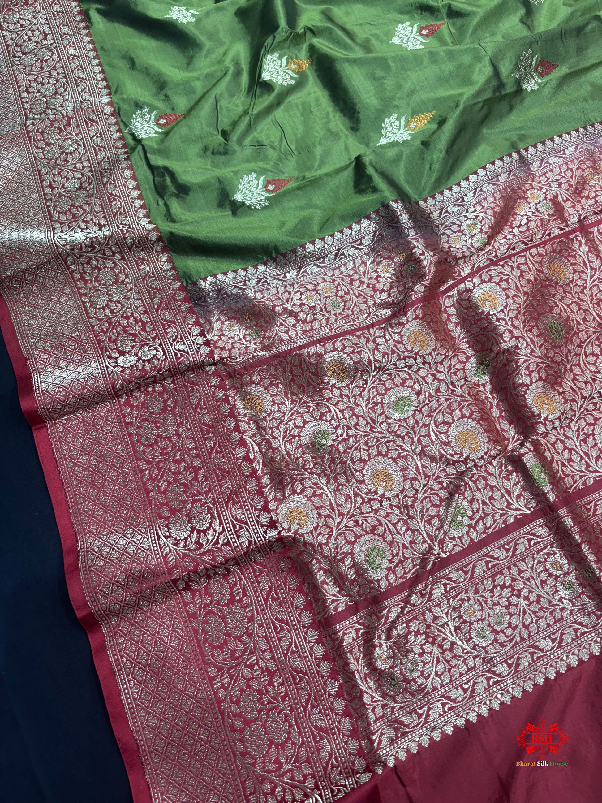 Pure Banarasi  Handloom Katan Silk Antique Zari Meenakari Saree In Shades Of Green - Pure Kataan Silk - 