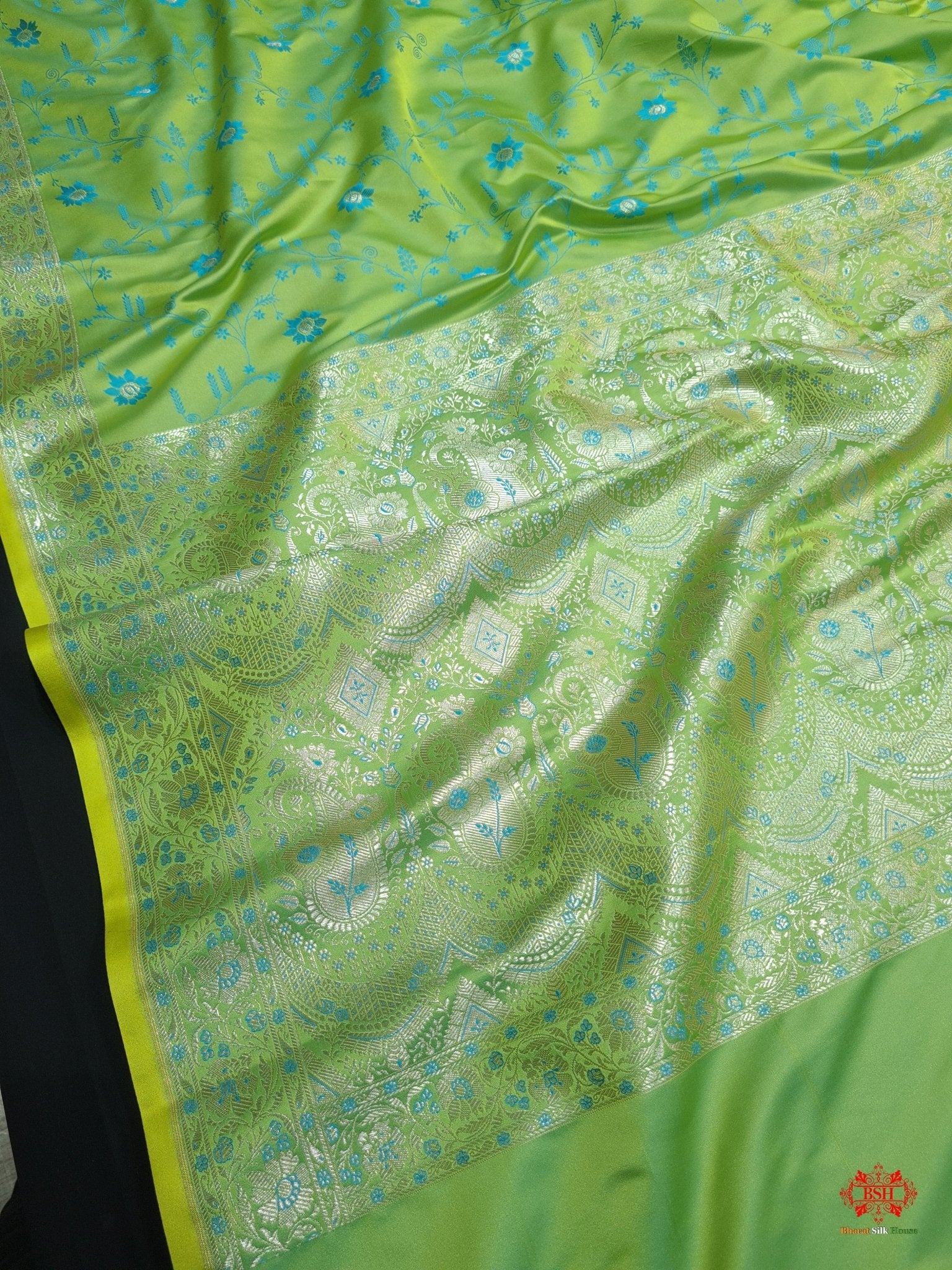 Shades Of Green Single Zari Tanchoi Silk Saree - Bharat Silk House Tanchoi katan